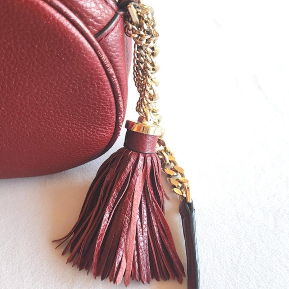 MK Michael Kors Ginny Medium Messenger Red - Picture 4 of 16